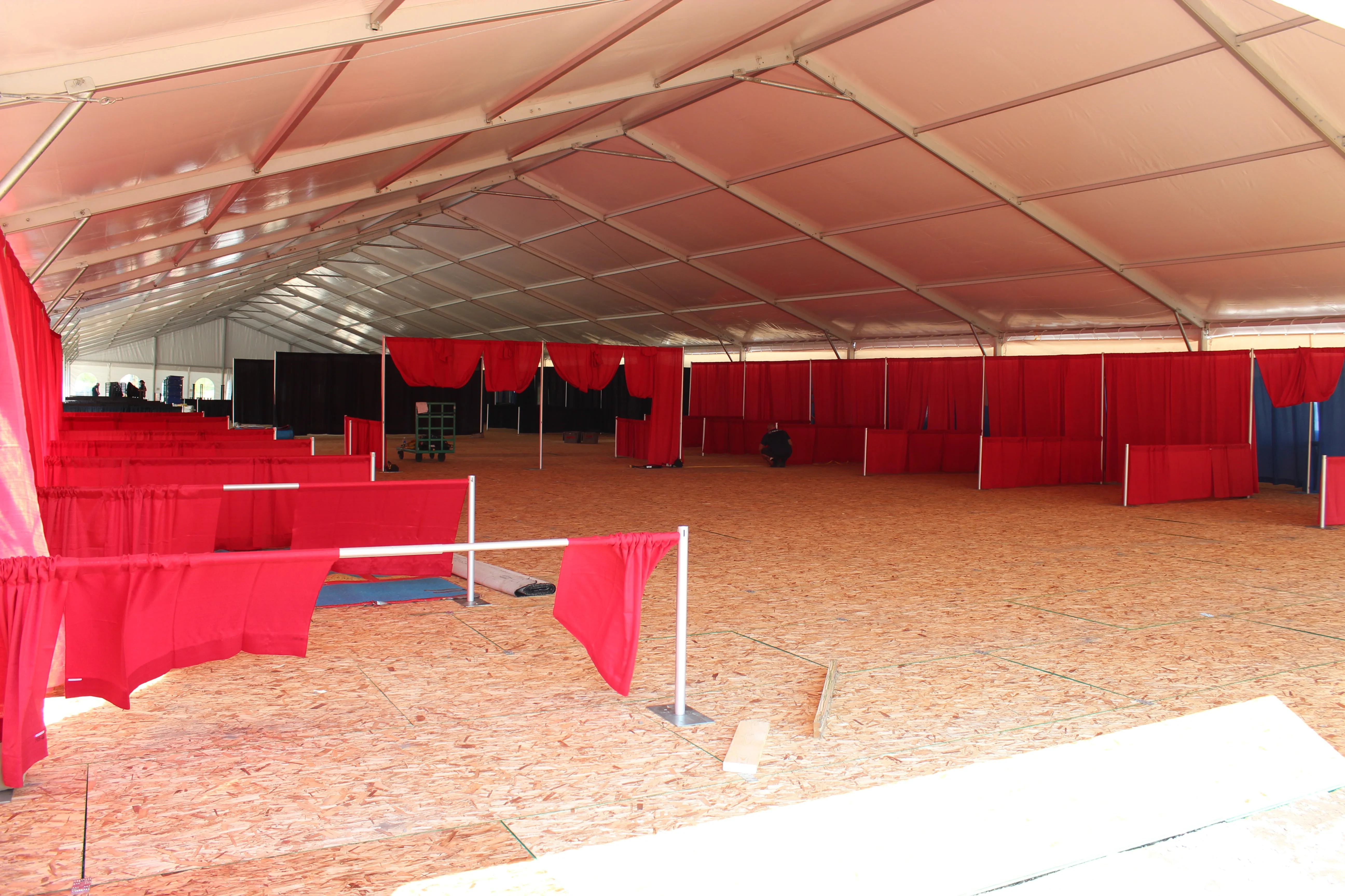 Clearspan Tent, 18M X 70M French Window