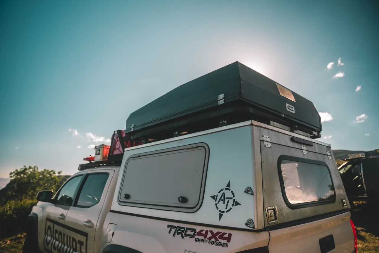 Equipt Sabre Hard Shell Roof Top Tent