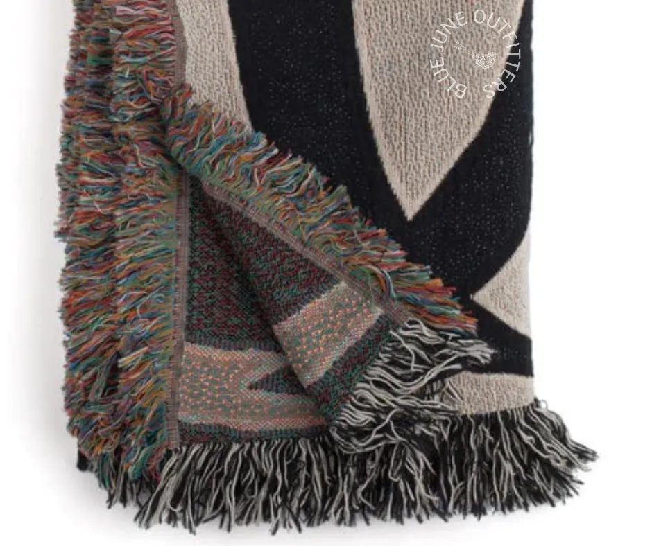 Retro Jack-O-Lanterns And Skulls | Woven Blanket